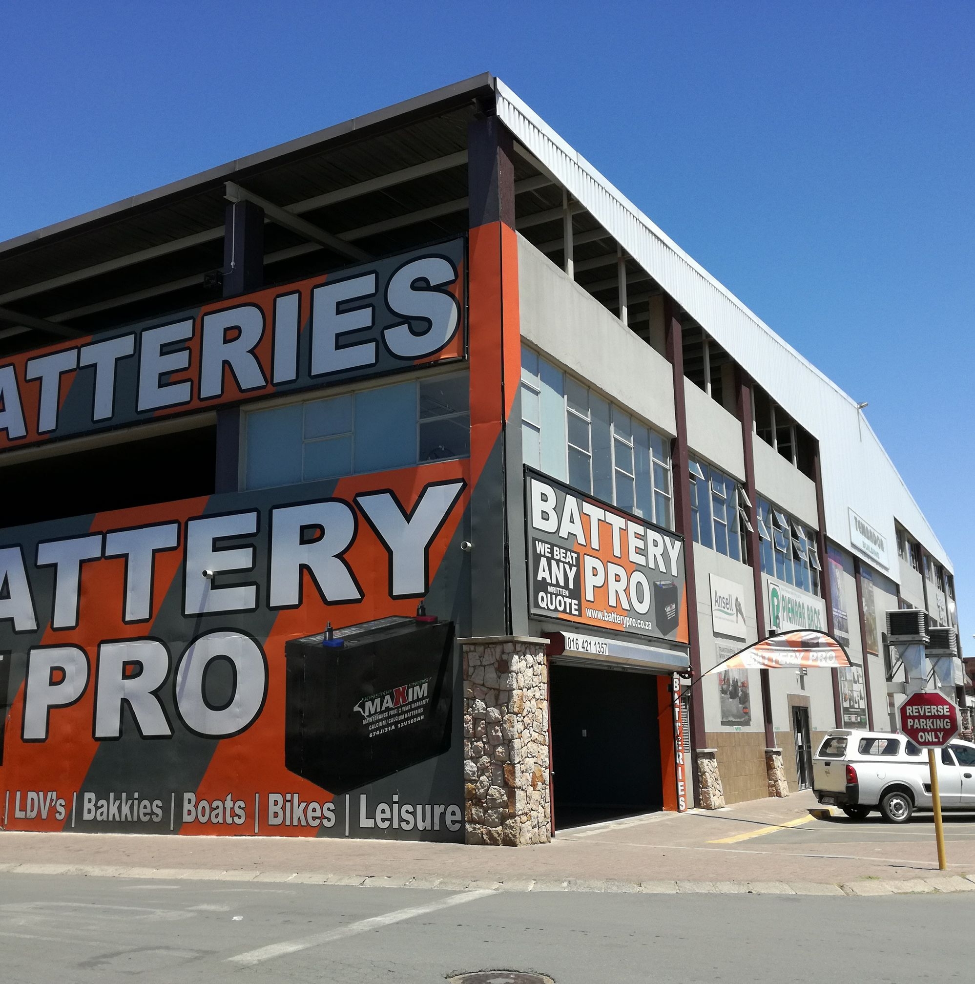 Batterie shop in Leslie street, Vereeniging